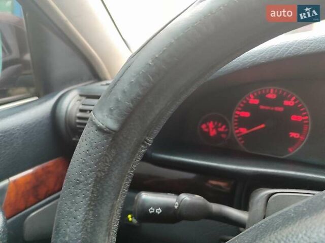 Красный Ауди А6, объемом двигателя 2.6 л и пробегом 540 тыс. км за 2600 $, фото 8 на Automoto.ua