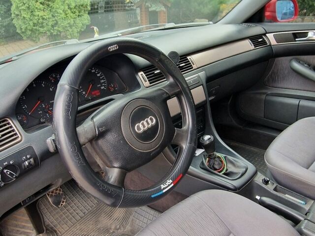 Красный Ауди А6, объемом двигателя 1.8 л и пробегом 361 тыс. км за 3900 $, фото 9 на Automoto.ua