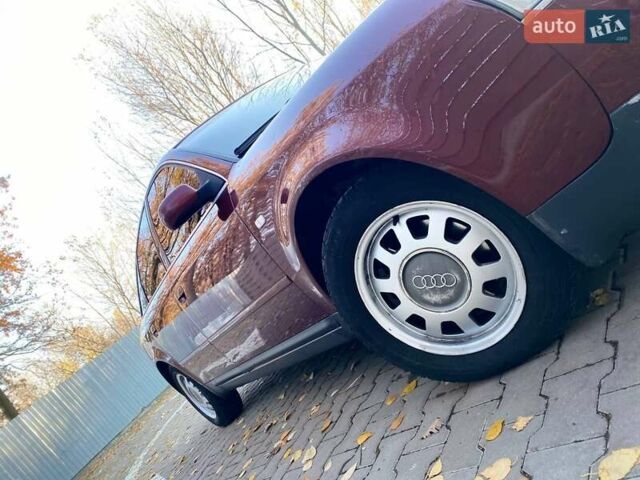 Красный Ауди А6, объемом двигателя 2.4 л и пробегом 280 тыс. км за 5200 $, фото 11 на Automoto.ua