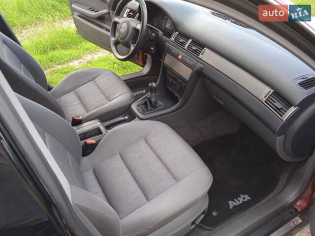 Красный Ауди А6, объемом двигателя 1.8 л и пробегом 199 тыс. км за 5800 $, фото 4 на Automoto.ua