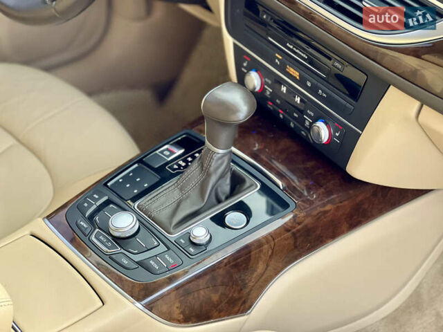 Червоний Ауді А6, об'ємом двигуна 2 л та пробігом 214 тис. км за 12000 $, фото 31 на Automoto.ua