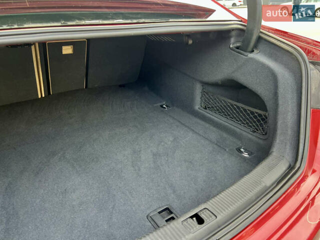 Червоний Ауді А6, об'ємом двигуна 2 л та пробігом 214 тис. км за 12000 $, фото 17 на Automoto.ua