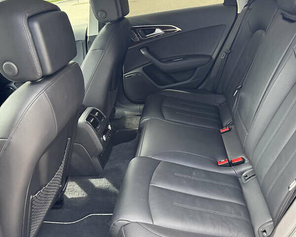 Красный Ауди А6, объемом двигателя 3 л и пробегом 158 тыс. км за 14500 $, фото 7 на Automoto.ua