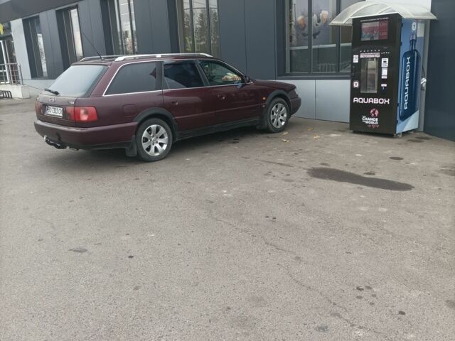 Красный Ауди А6, объемом двигателя 2.5 л и пробегом 557 тыс. км за 2800 $, фото 3 на Automoto.ua