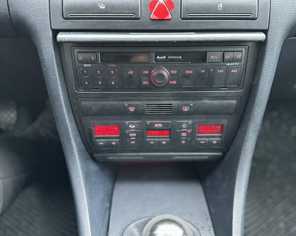 Червоний Ауді А6, об'ємом двигуна 1.9 л та пробігом 362 тис. км за 5300 $, фото 26 на Automoto.ua