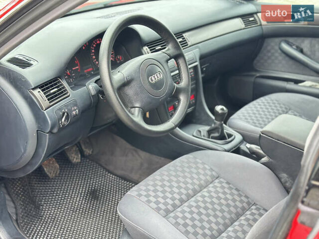 Червоний Ауді А6, об'ємом двигуна 1.9 л та пробігом 362 тис. км за 5300 $, фото 12 на Automoto.ua