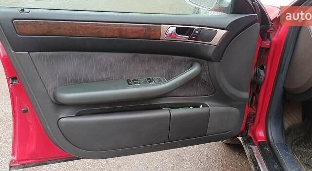 Красный Ауди А6, объемом двигателя 1.8 л и пробегом 282 тыс. км за 3300 $, фото 8 на Automoto.ua