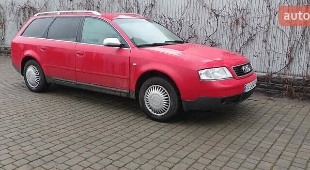 Красный Ауди А6, объемом двигателя 1.8 л и пробегом 282 тыс. км за 3300 $, фото 1 на Automoto.ua