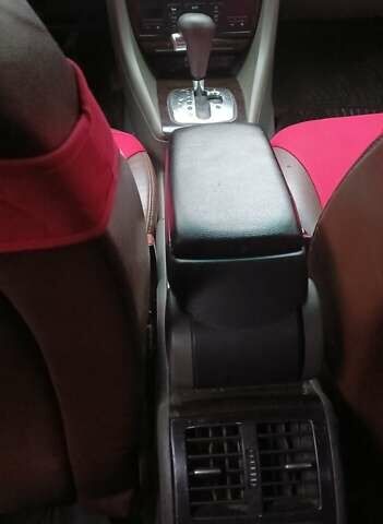 Красный Ауди А6, объемом двигателя 1.8 л и пробегом 282 тыс. км за 3300 $, фото 28 на Automoto.ua