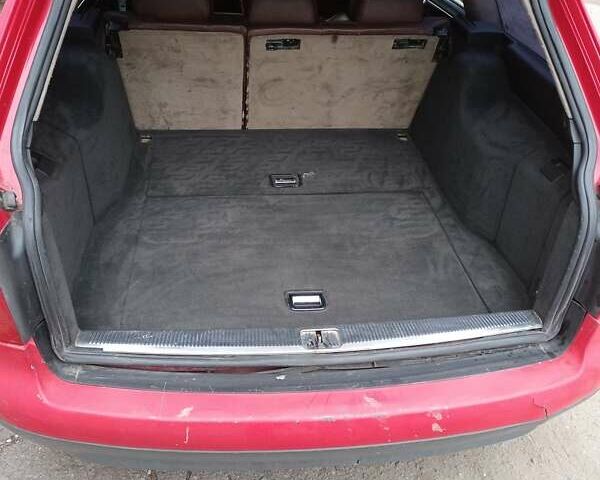 Красный Ауди А6, объемом двигателя 1.8 л и пробегом 282 тыс. км за 3300 $, фото 39 на Automoto.ua