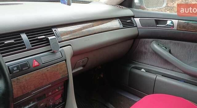 Красный Ауди А6, объемом двигателя 1.8 л и пробегом 282 тыс. км за 3300 $, фото 12 на Automoto.ua