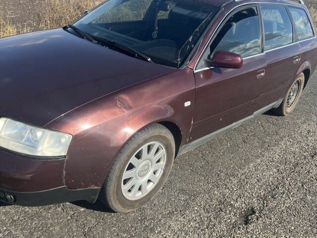 Красный Ауди А6, объемом двигателя 2.5 л и пробегом 371 тыс. км за 2000 $, фото 1 на Automoto.ua