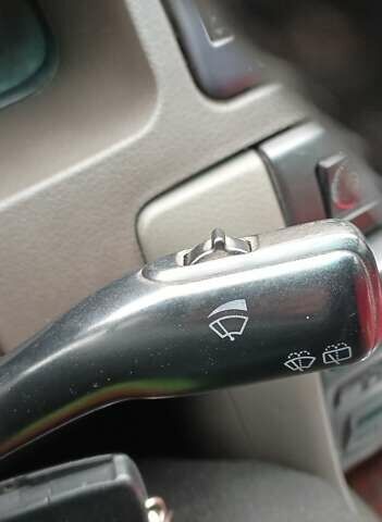 Красный Ауди А6, объемом двигателя 1.8 л и пробегом 282 тыс. км за 3300 $, фото 15 на Automoto.ua