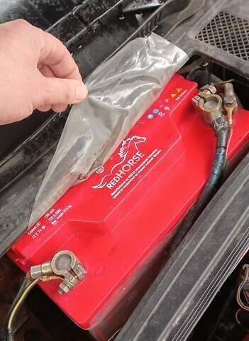 Красный Ауди А6, объемом двигателя 1.8 л и пробегом 282 тыс. км за 3300 $, фото 66 на Automoto.ua