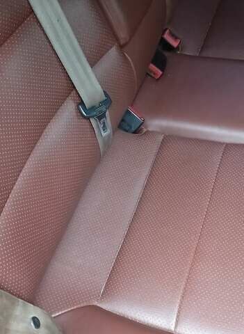 Красный Ауди А6, объемом двигателя 1.8 л и пробегом 282 тыс. км за 3300 $, фото 34 на Automoto.ua