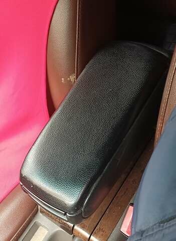 Красный Ауди А6, объемом двигателя 1.8 л и пробегом 282 тыс. км за 3300 $, фото 22 на Automoto.ua