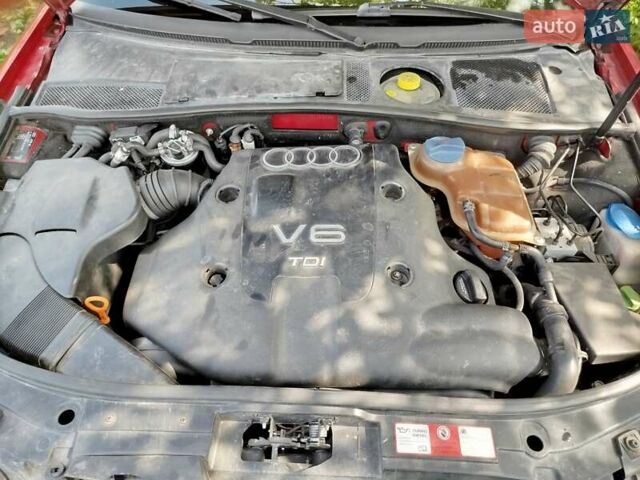 Красный Ауди А6, объемом двигателя 2.5 л и пробегом 298 тыс. км за 4900 $, фото 13 на Automoto.ua