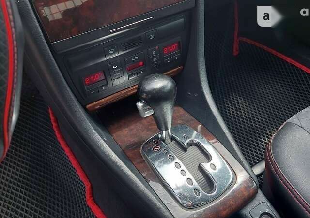 Ауди А6, объемом двигателя 2.5 л и пробегом 249 тыс. км за 6699 $, фото 12 на Automoto.ua