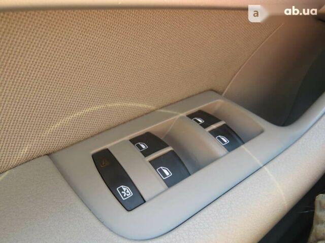 Ауді А6, об'ємом двигуна 2.4 л та пробігом 273 тис. км за 8400 $, фото 26 на Automoto.ua