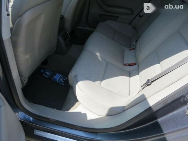 Ауді А6, об'ємом двигуна 2.4 л та пробігом 273 тис. км за 8400 $, фото 11 на Automoto.ua