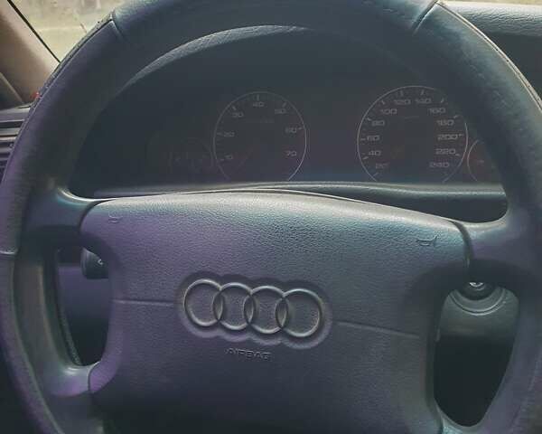 Ауді А6, об'ємом двигуна 2.8 л та пробігом 352 тис. км за 1600 $, фото 1 на Automoto.ua