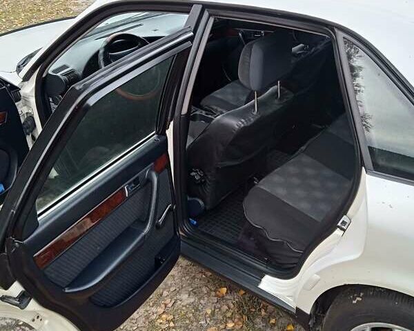 Ауди А6, объемом двигателя 2 л и пробегом 394 тыс. км за 3200 $, фото 10 на Automoto.ua