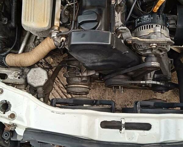 Ауди А6, объемом двигателя 2 л и пробегом 394 тыс. км за 3200 $, фото 6 на Automoto.ua