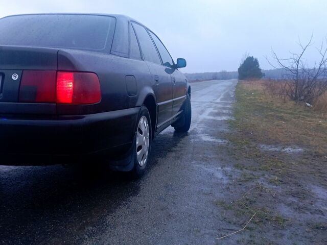 Ауди А6, объемом двигателя 19 л и пробегом 556 тыс. км за 3550 $, фото 4 на Automoto.ua