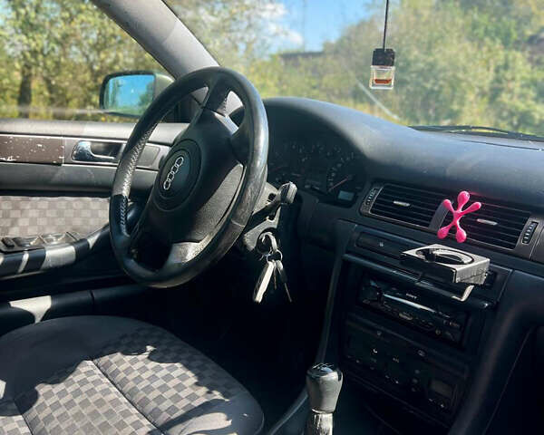Ауді А6, об'ємом двигуна 1.8 л та пробігом 350 тис. км за 1900 $, фото 2 на Automoto.ua