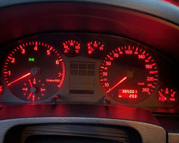 Ауди А6, объемом двигателя 1.78 л и пробегом 385 тыс. км за 4000 $, фото 11 на Automoto.ua