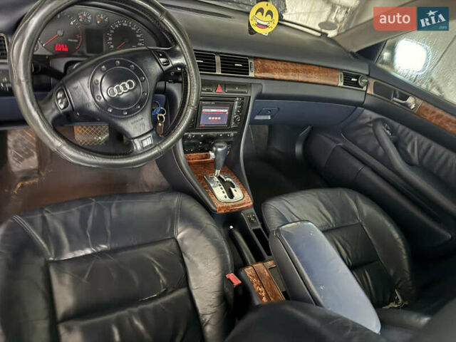 Ауди А6, объемом двигателя 2.5 л и пробегом 250 тыс. км за 2999 $, фото 19 на Automoto.ua