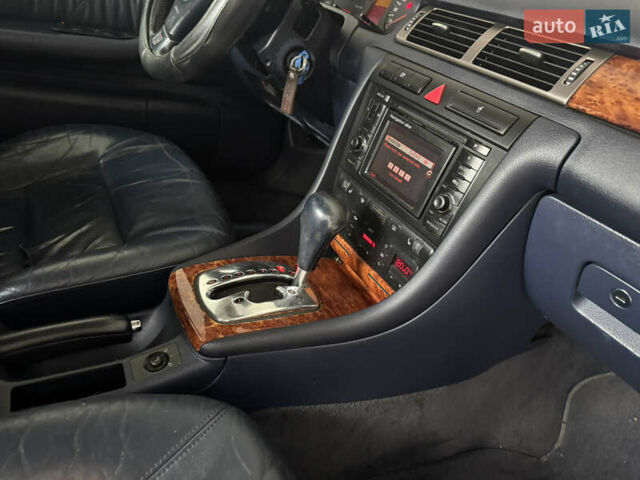 Ауди А6, объемом двигателя 2.5 л и пробегом 250 тыс. км за 2999 $, фото 14 на Automoto.ua