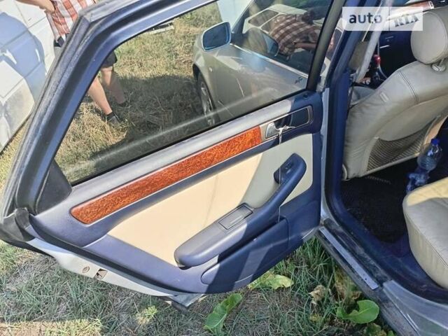 Ауди А6, объемом двигателя 2.5 л и пробегом 380 тыс. км за 2000 $, фото 11 на Automoto.ua