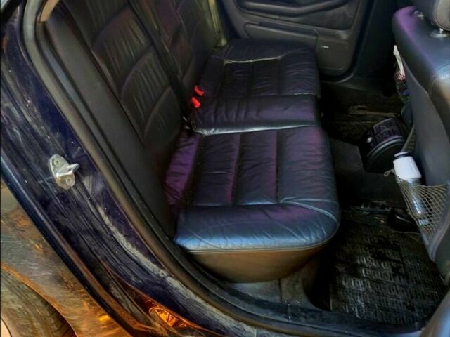 Ауди А6, объемом двигателя 2.5 л и пробегом 372 тыс. км за 2100 $, фото 3 на Automoto.ua