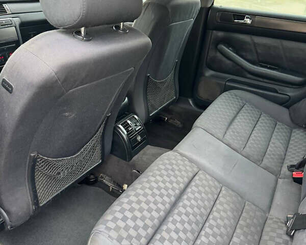 Ауди А6, объемом двигателя 2.5 л и пробегом 300 тыс. км за 1500 $, фото 10 на Automoto.ua