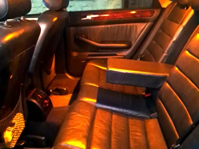 Ауди А6, объемом двигателя 3 л и пробегом 234 тыс. км за 5500 $, фото 4 на Automoto.ua