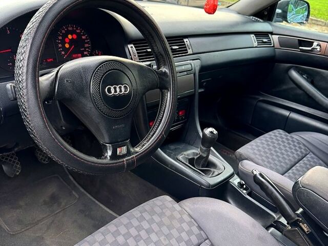 Ауди А6, объемом двигателя 2.5 л и пробегом 230 тыс. км за 1500 $, фото 6 на Automoto.ua