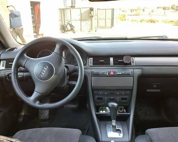 Ауди А6, объемом двигателя 2.5 л и пробегом 410 тыс. км за 5500 $, фото 10 на Automoto.ua