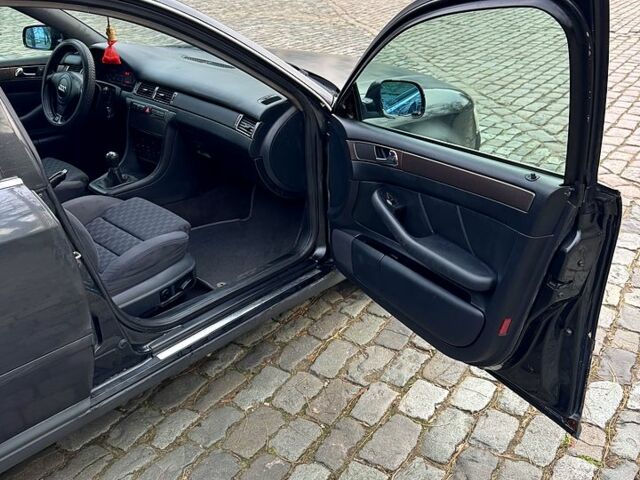 Ауди А6, объемом двигателя 2.5 л и пробегом 230 тыс. км за 1500 $, фото 10 на Automoto.ua