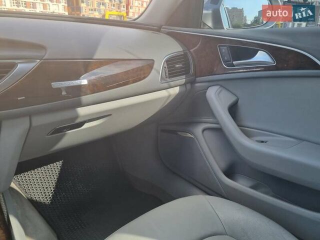 Ауди А6, объемом двигателя 1.98 л и пробегом 204 тыс. км за 12000 $, фото 9 на Automoto.ua