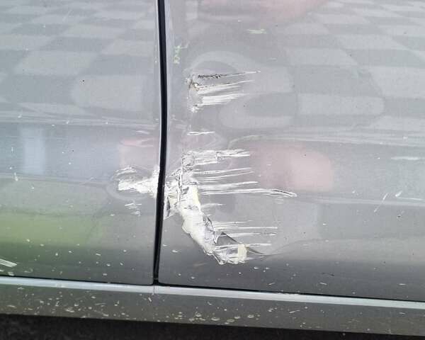 Ауди А6, объемом двигателя 1.98 л и пробегом 204 тыс. км за 12000 $, фото 1 на Automoto.ua