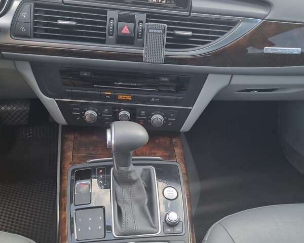 Ауди А6, объемом двигателя 1.98 л и пробегом 204 тыс. км за 12000 $, фото 35 на Automoto.ua