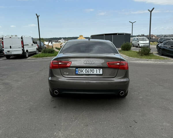 Ауді А6, об'ємом двигуна 3 л та пробігом 286 тис. км за 20800 $, фото 3 на Automoto.ua