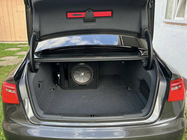 Ауді А6, об'ємом двигуна 1.97 л та пробігом 189 тис. км за 22000 $, фото 2 на Automoto.ua