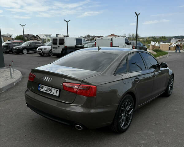 Ауді А6, об'ємом двигуна 3 л та пробігом 286 тис. км за 20800 $, фото 13 на Automoto.ua