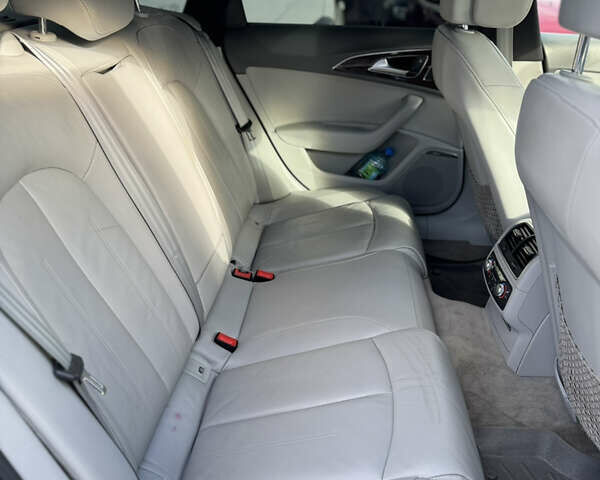 Ауді А6, об'ємом двигуна 2 л та пробігом 282 тис. км за 14300 $, фото 36 на Automoto.ua