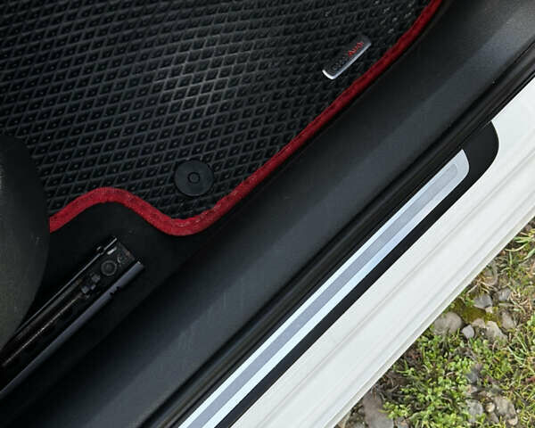 Ауді А6, об'ємом двигуна 1.98 л та пробігом 160 тис. км за 17000 $, фото 33 на Automoto.ua