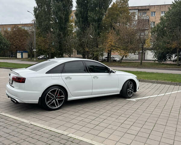 Ауді А6, об'ємом двигуна 1.97 л та пробігом 63 тис. км за 28000 $, фото 6 на Automoto.ua