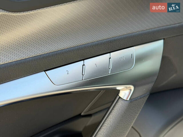 Ауди А6, объемом двигателя 0 л и пробегом 121 тыс. км за 37900 $, фото 20 на Automoto.ua