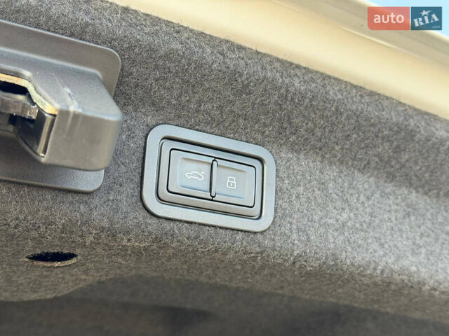 Ауди А6, объемом двигателя 0 л и пробегом 121 тыс. км за 37900 $, фото 15 на Automoto.ua